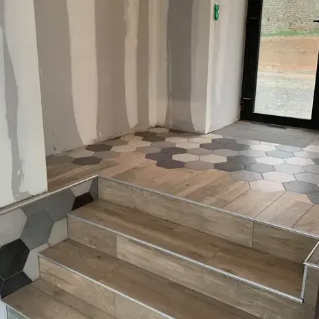 terrasse carrelage Saint-Quentin-sur-le-Homme-1